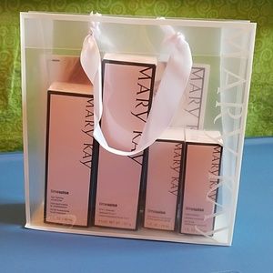 Mary Kay Timewise Miracle Set